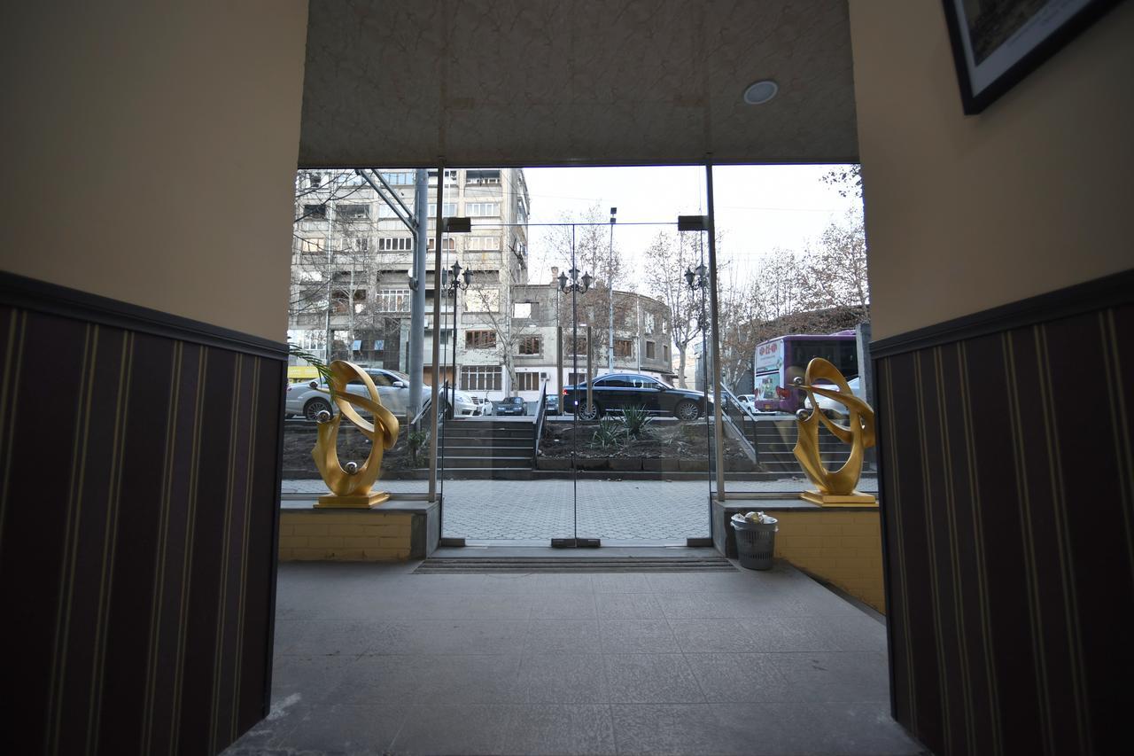 Yerevan Inn Hostel Buitenkant foto