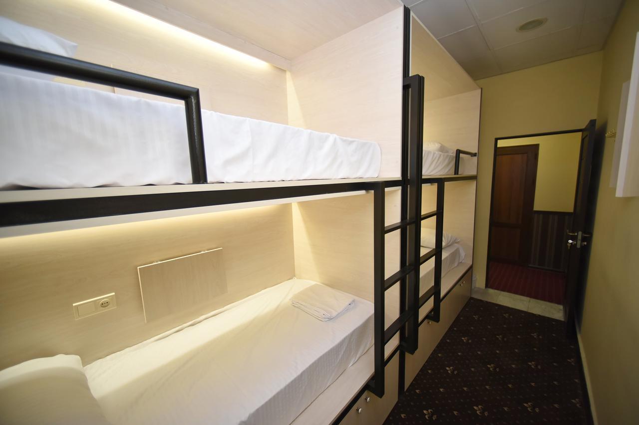 Yerevan Inn Hostel Buitenkant foto