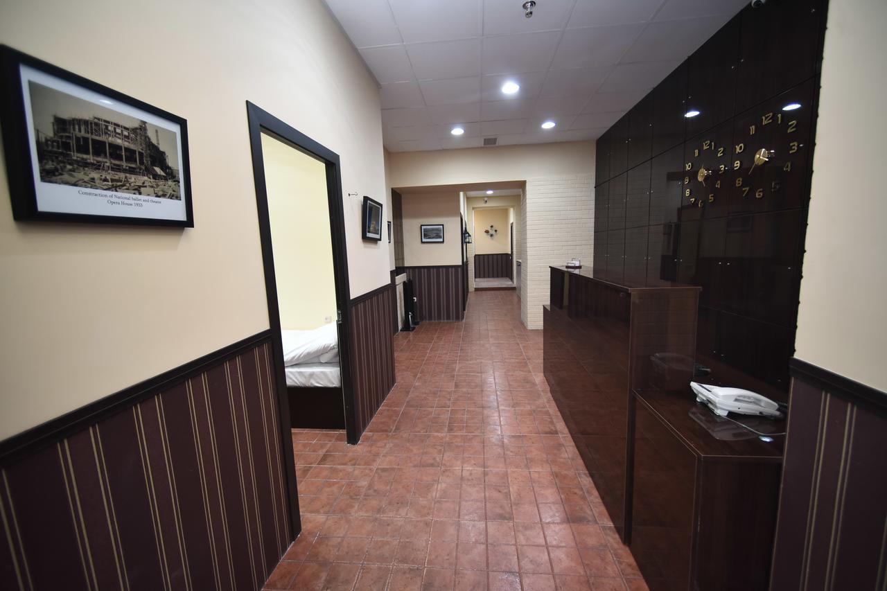 Yerevan Inn Hostel Buitenkant foto